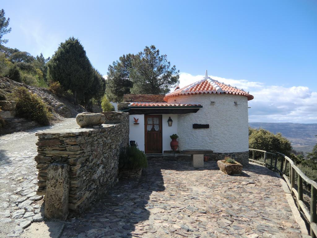 Quinta Das Aveleiras Villa Torre De Moncorvo Exterior photo